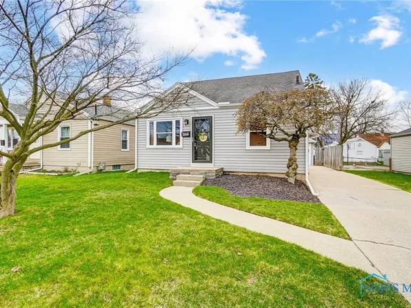 2938 Indianola Dr, Toledo, OH 43614