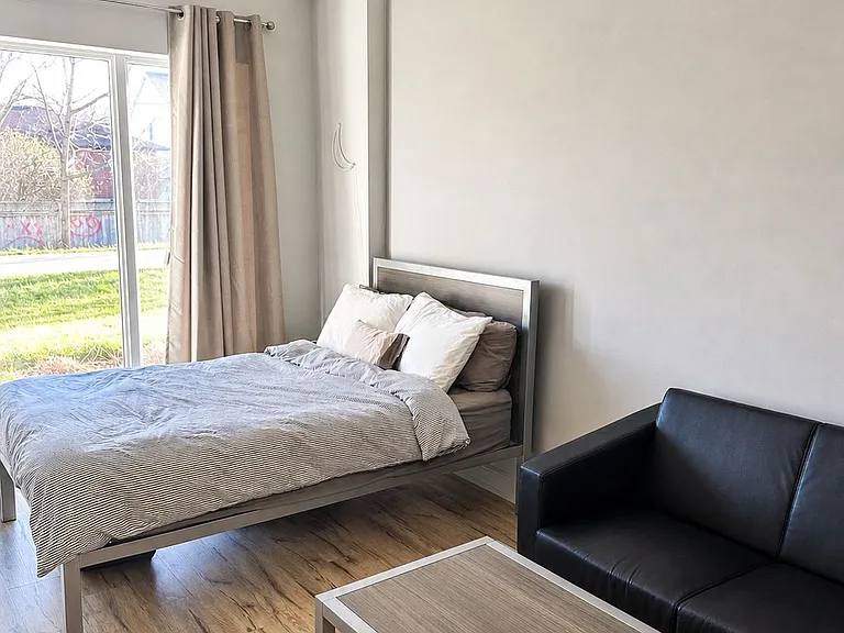 77 Leland St #116 — Photo 2