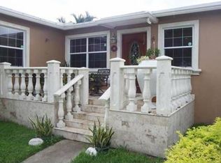 8260 SW 27th St, Miami, FL 33155