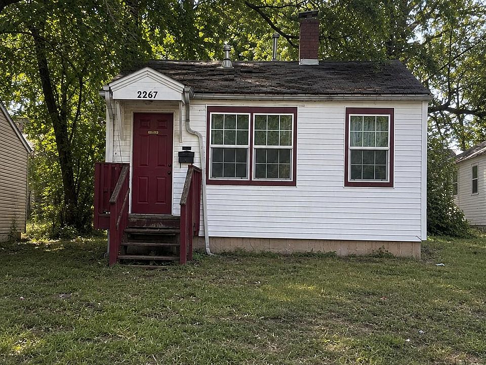 1st image of 2267 N Lyon Avenue