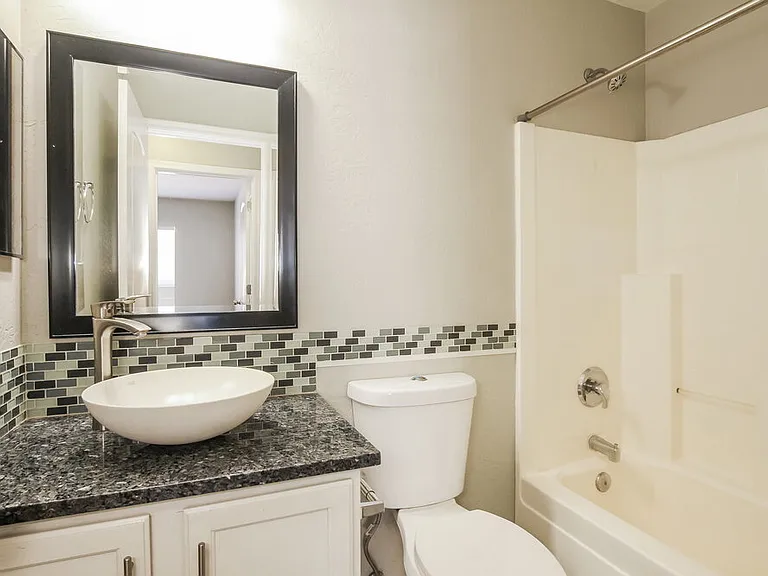 12417 W Larkspur Rd — Photo 14