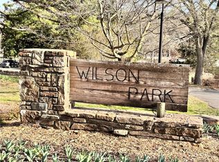 632 N Park Ave, Fayetteville, AR 72701