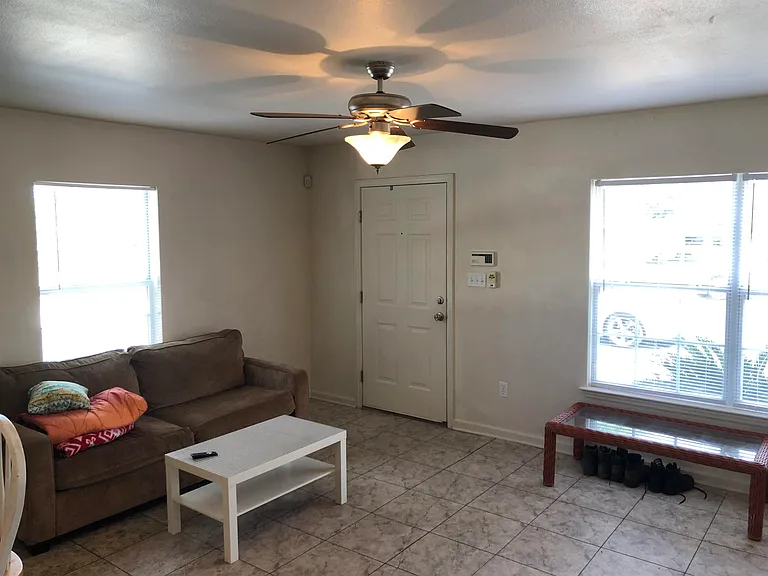433 W Brevard St — Photo 9