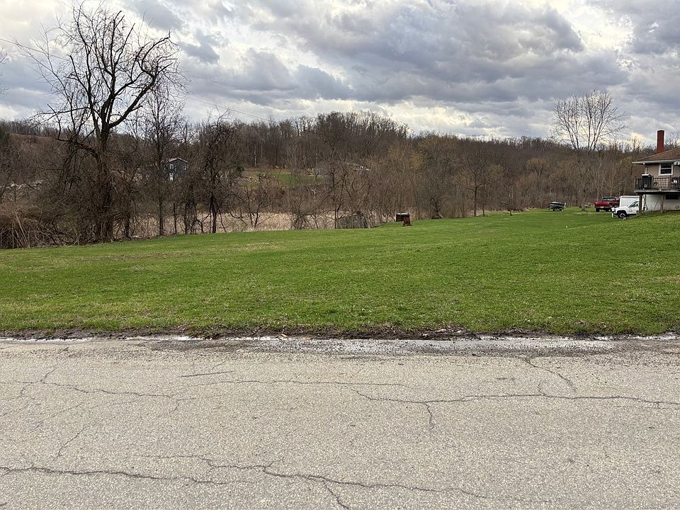 2nd image of 4132 State Route 136