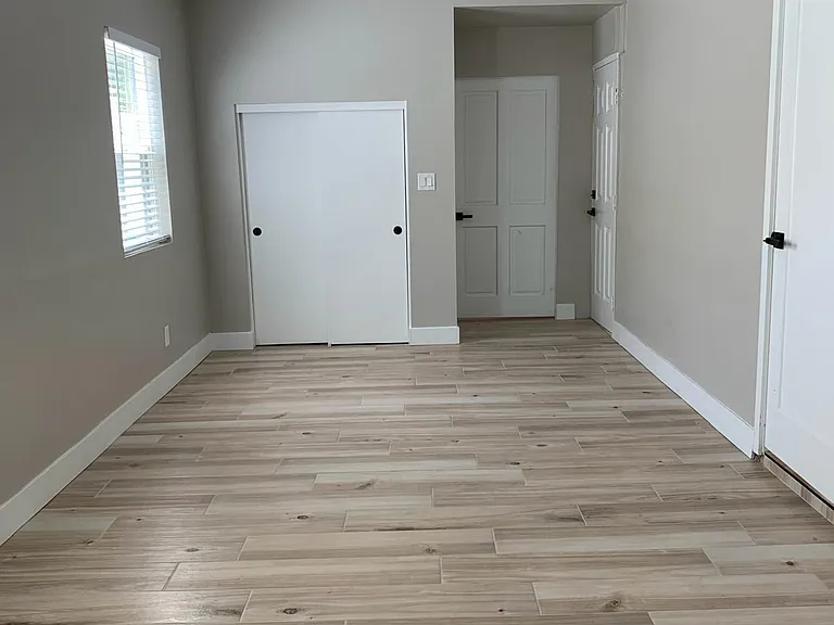 3415 E Sheridan St — Photo 13