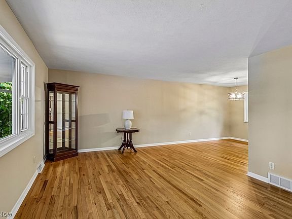 2nd image of 8628 Cedar Rd