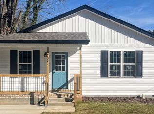 708 Old Winston Rd, High Pt, NC 27295