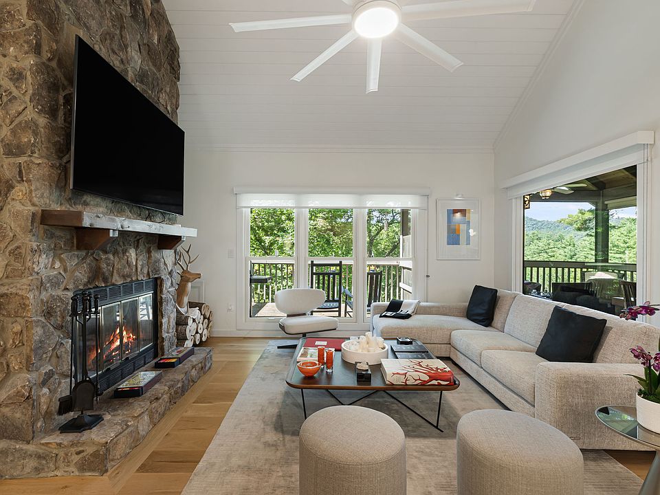 1st image of 148 Racquet Club Villas Drive #148