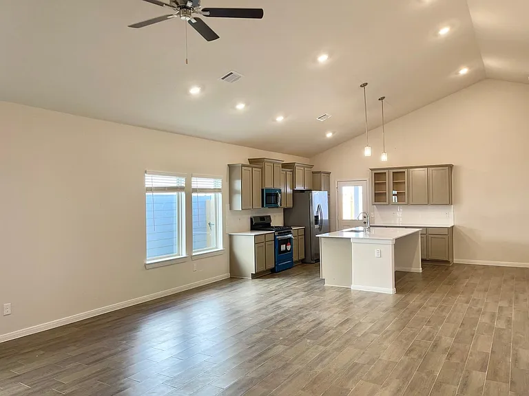 21619 Cypress Maple Dr — Photo 6