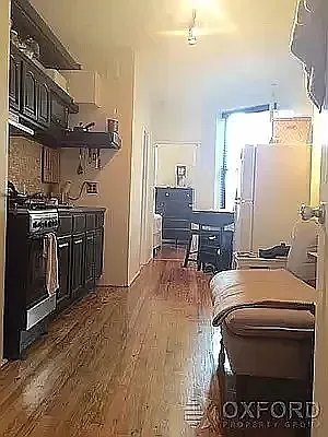 Rented by Oxford Property Group | media 22