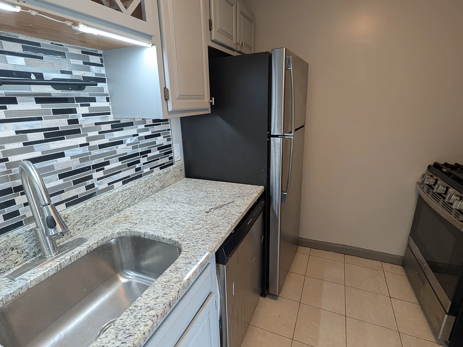 1 bed, $1,700 — Photo 1