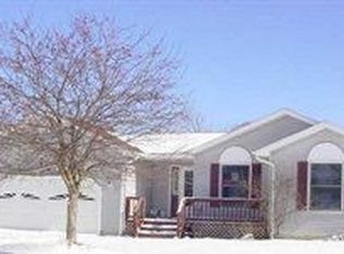7 Jackson Ave, Arcade, NY 14009