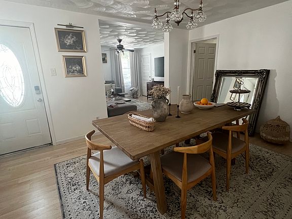 5th image of 1209 Blandina St #1