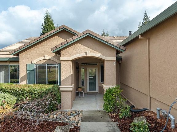 3rd image of 3531 Milford Cir