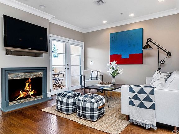 2nd image of 12026 Hoffman St Unit 203