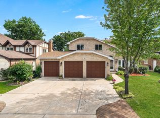 468 Dunlay St, Wood Dale, IL 60191
