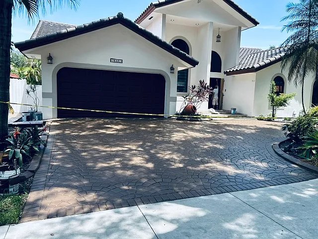 New paint and brand new roof