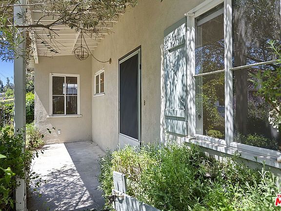 3rd image of 1607 Maltman Ave