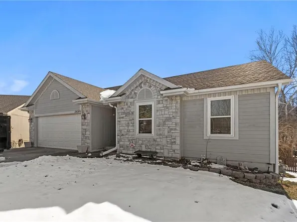 11414 N Laurel Ave, Kansas City, MO 64157