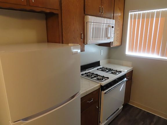 5th image of 4171 33rd St APT 7