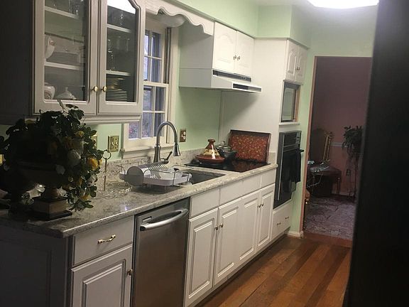 3rd image of 14410 Otis Ct