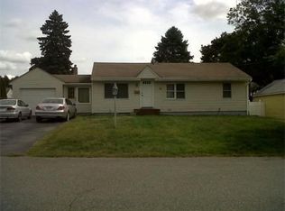 18 Strathmore Rd, Haverhill, MA 01832