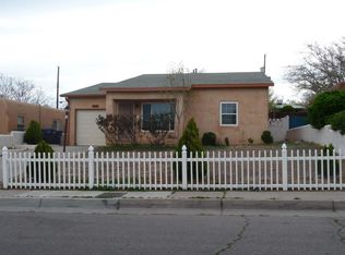 1612 Cornell Dr SE, Albuquerque, NM 87106