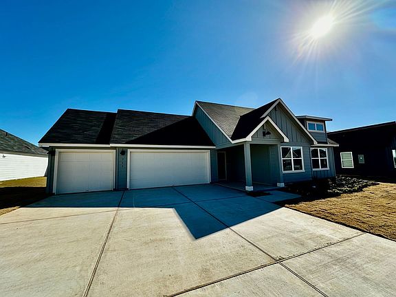 2nd image of 719 Tranquility Ln
