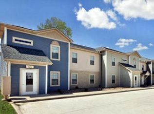 26474 Village Heights Dr, Edwardsburg, MI 49112