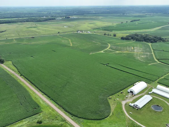 TRACT 6 County Line Rd, Ainsworth, IA 52201