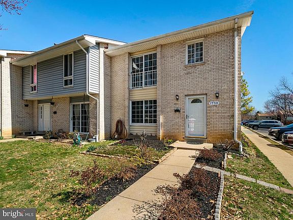 2nd image of 17701 Amity Dr
