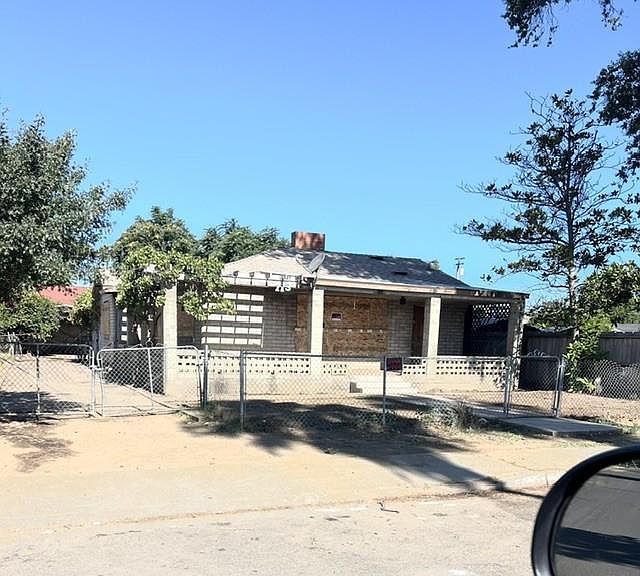 1st image of 713 Thrasher Ave