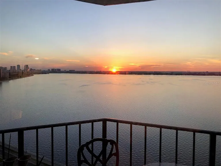 3301 Bayshore Blvd #2207B — Photo 46