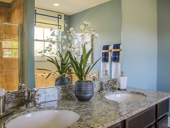 5th image of 6213 Regal Crest Dr