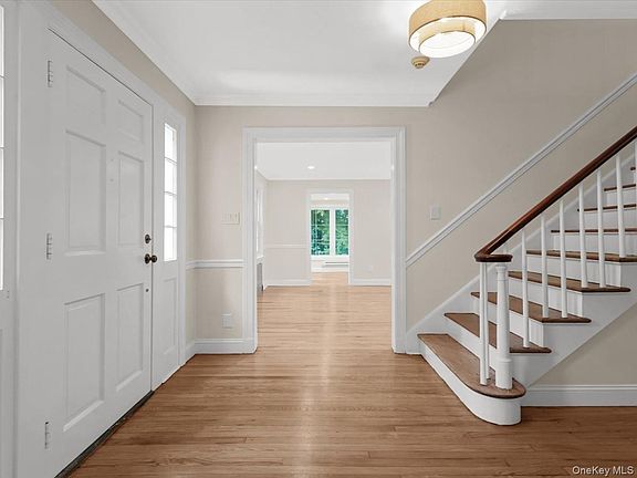 5th image of 178 Overlook Avenue