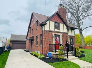 3222 Cleveland Ave, Niagara Falls, NY 14305
