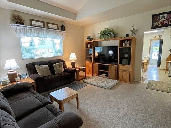 3rd image of 1280 Avenue K