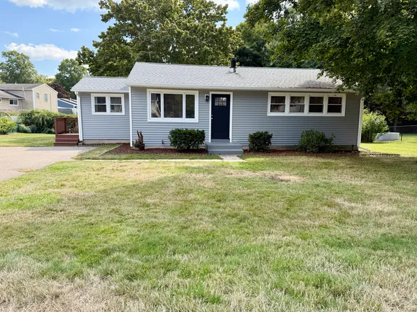 144 Lamphere Rd, Groton, CT 06355