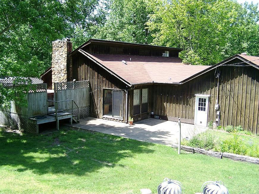 1st image of 54 Bradley Dr