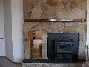 5th image of 1065 Eagle Crest Dr