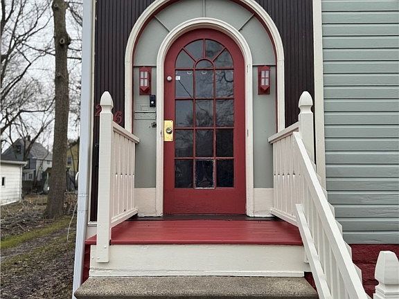 2nd image of 236-238 W 9th St