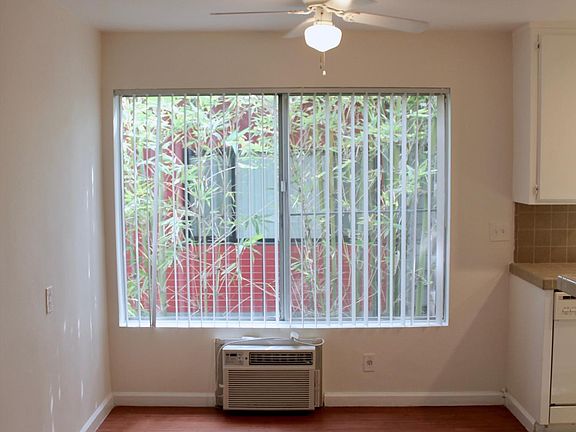 3rd image of 3426 Keystone Ave APT 5