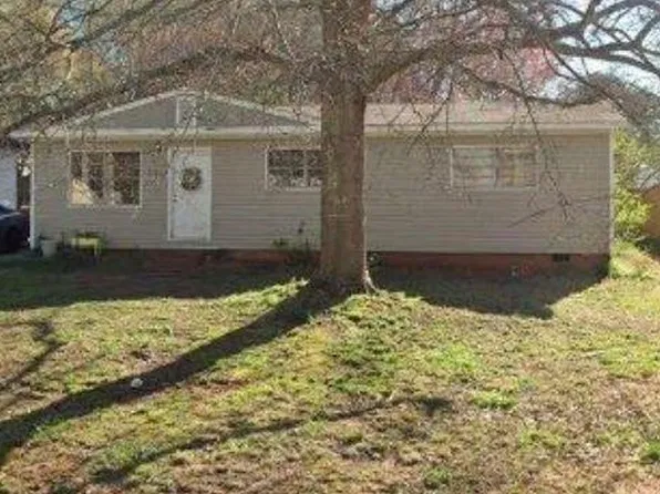 1127 Pontiac Cir, Austell, GA 30168