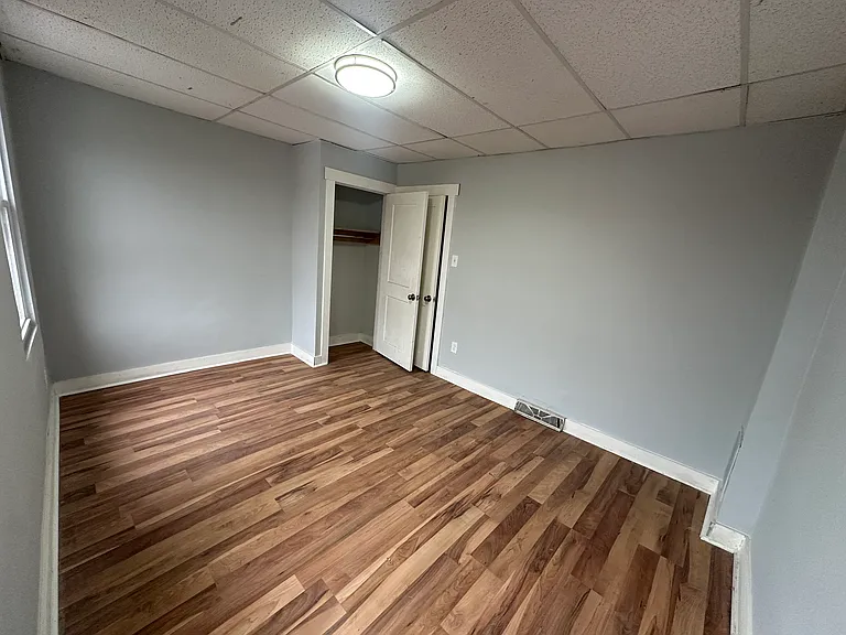 3250 N Hope St — Photo 6