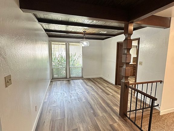 3rd image of 5442 N West Ave