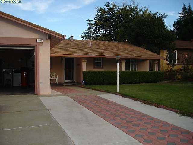 2nd image of 2721 Del Oro Cir