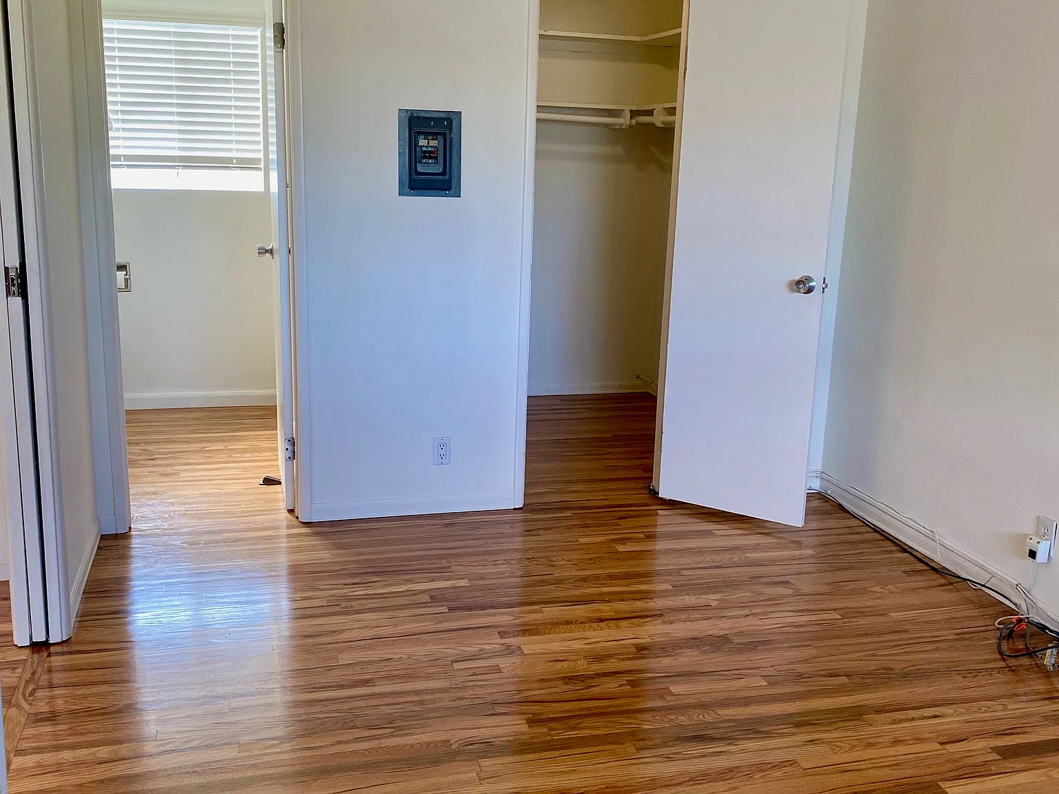 1 bed, 500 sqft, $2,100 — Photo 4