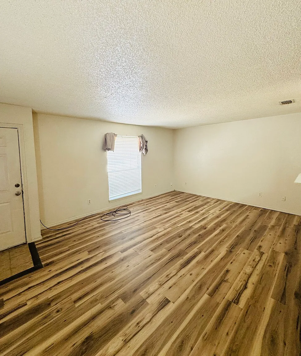 Welcome Home to 1322 Bluffview #4 ; Seagoville, TX — Photo 2