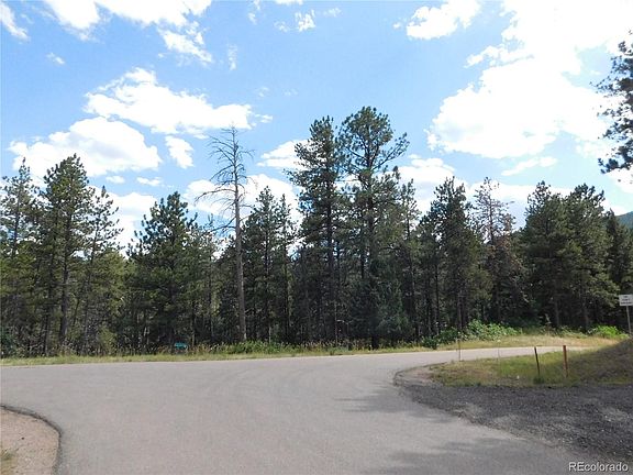 3rd image of 8169 Bannock Drive