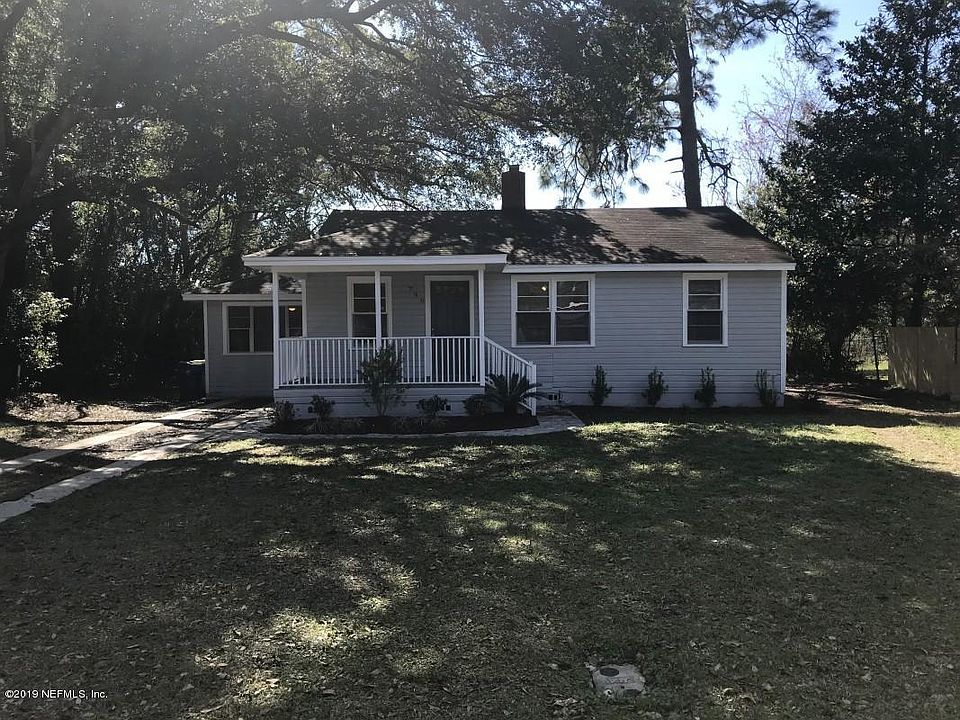1st image of 796 Gardenia Ln